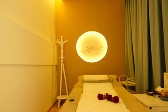 长沙开福区日式指压的寂静美学：在按压中听见雪落的声音